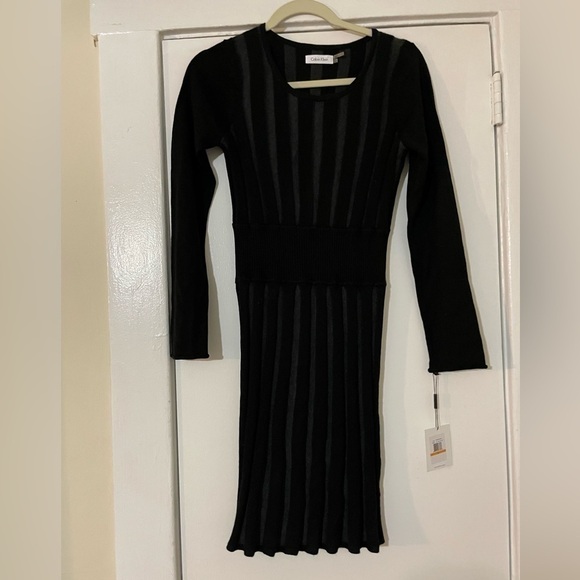 Calvin Klein Black long sleeve dress size small NWT - Picture 4 of 10